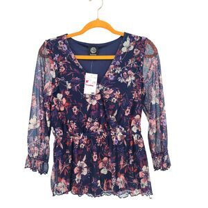 Bobeau NWT Surplice Neck Three-Quarter Sleeve Floral Print Top Small